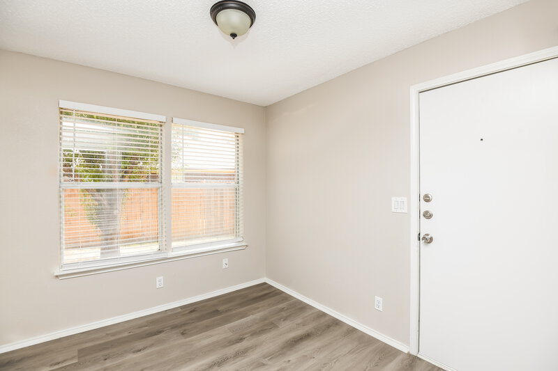 2,300/Mo, 4669 Misty Ridge Dr Fort Worth, TX 76137 Bedroom View