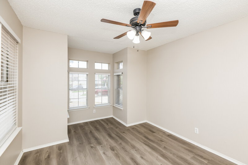 2,300/Mo, 4669 Misty Ridge Dr Fort Worth, TX 76137 Bedroom View 2