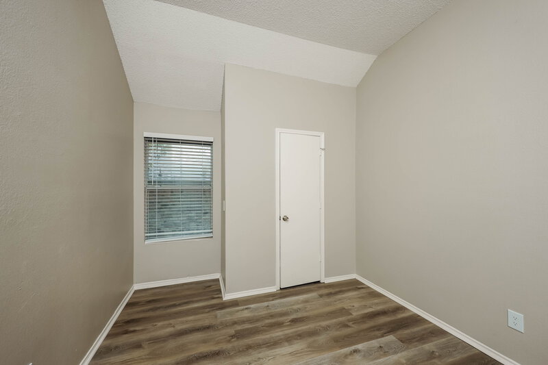 1,925/Mo, 416 Deauville Dr Fort Worth, TX 76108 Bedroom View