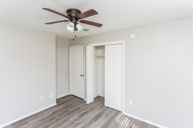 2,075/Mo, 603 S Waxahachie St Mansfield, TX 76063 Bedroom View 4