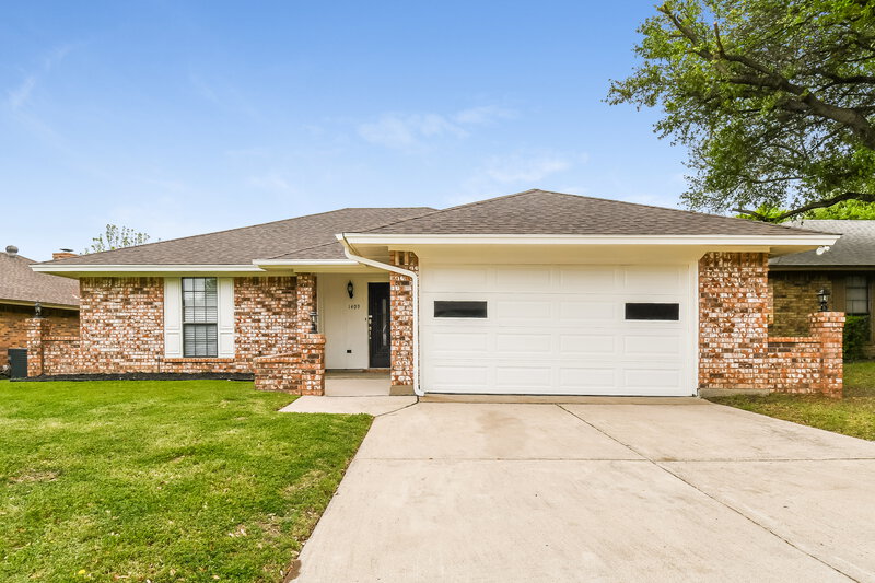 2,395/Mo, 1409 Willow Park Dr Fort Worth, TX 76134 External View