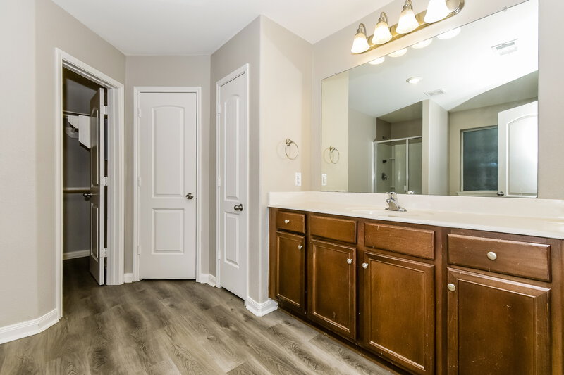 1,795/Mo, 1613 Mesquite Ln Anna, TX 75409 Main Bathroom View