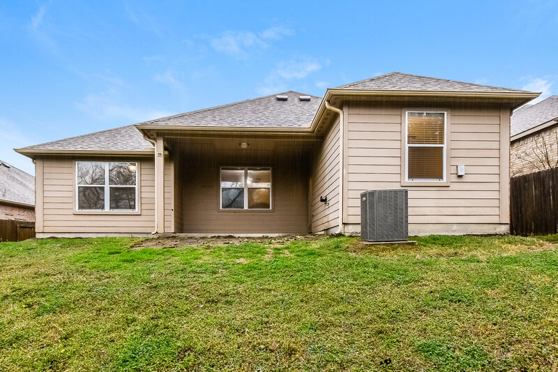 1,795/Mo, 1613 Mesquite Ln Anna, TX 75409 Rear View