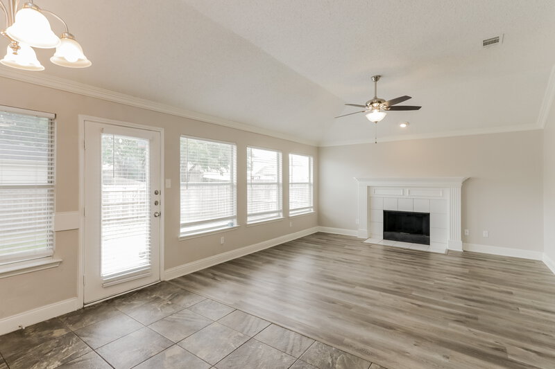 2,695/Mo, 2524 Hackberry Creek Mesquite, TX 75181 Living Room View 2