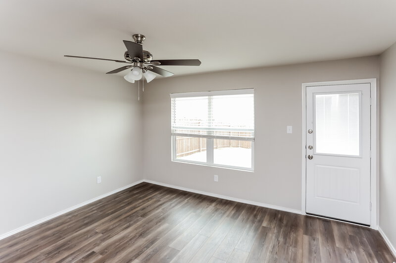 1,960/Mo, 5537 Berea St Forney, TX 75126 Living Room View