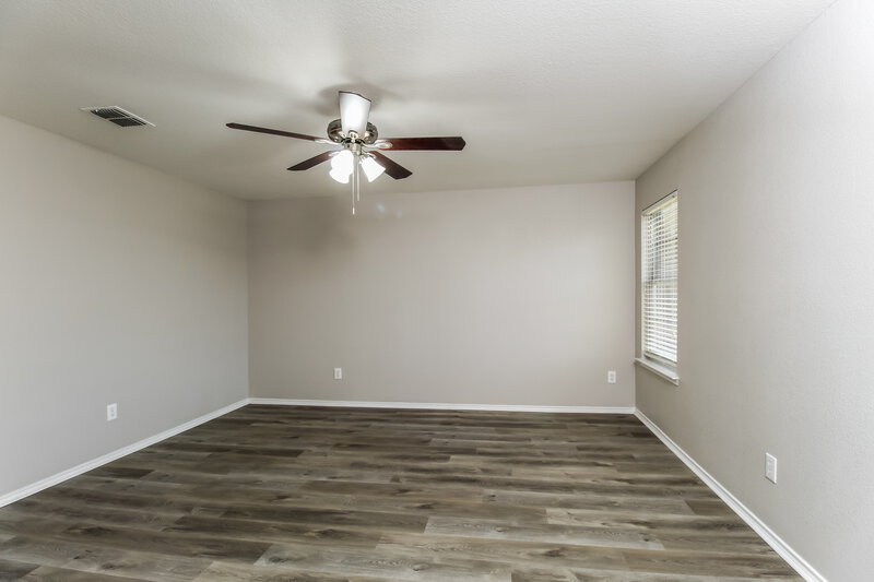 2,135/Mo, 10020 Cougar Tr Fort Worth, TX 76108 Main Bedroom View