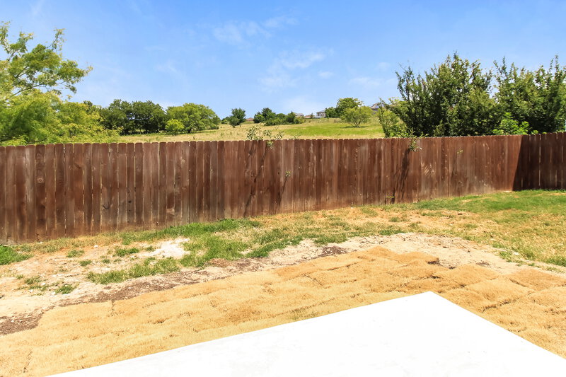 2,135/Mo, 10020 Cougar Tr Fort Worth, TX 76108 Patio View