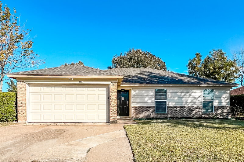 2,005/Mo, 1101 Twin Cedar Ct Arlington, TX 76018 External View