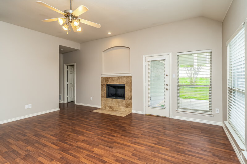 2,110/Mo, 419 Creekview Dr Anna, TX 75409 Misc View