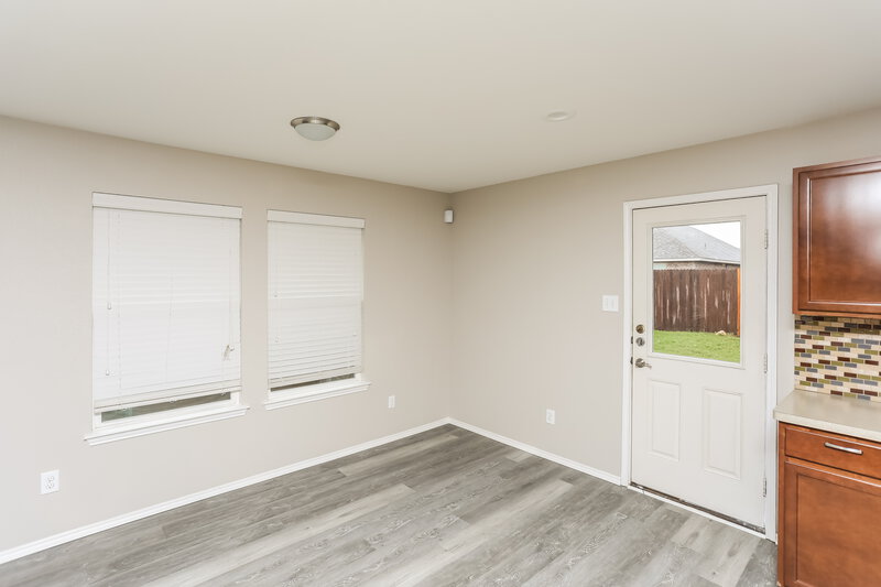 2,210/Mo, 5716 Mountain Bluff Dr Fort Worth, TX 76179 Dining Room View