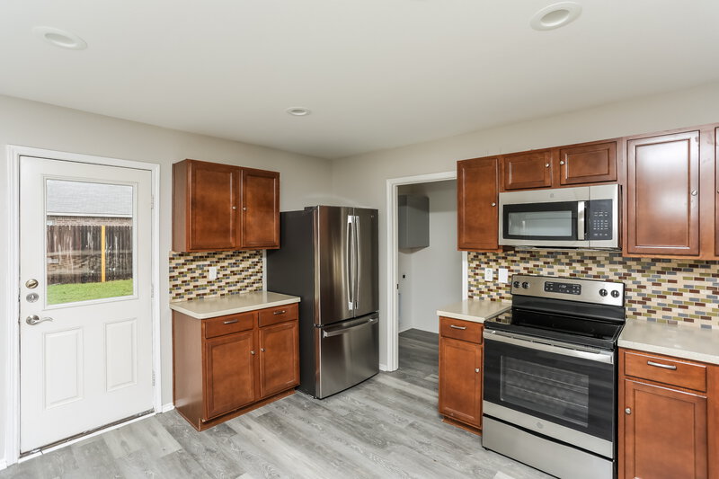 2,210/Mo, 5716 Mountain Bluff Dr Fort Worth, TX 76179 Kitchen View 3