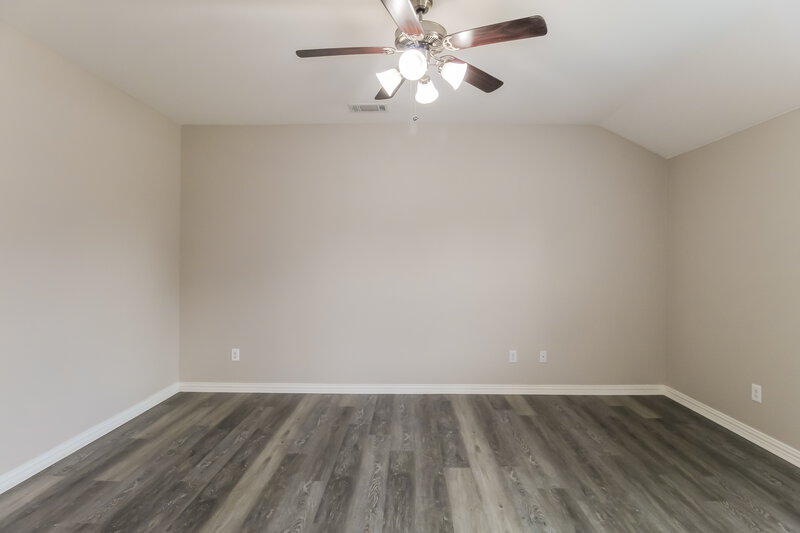 2,320/Mo, 1733 Post Oak Ct Denton, TX 76209 Main Bedroom View 2