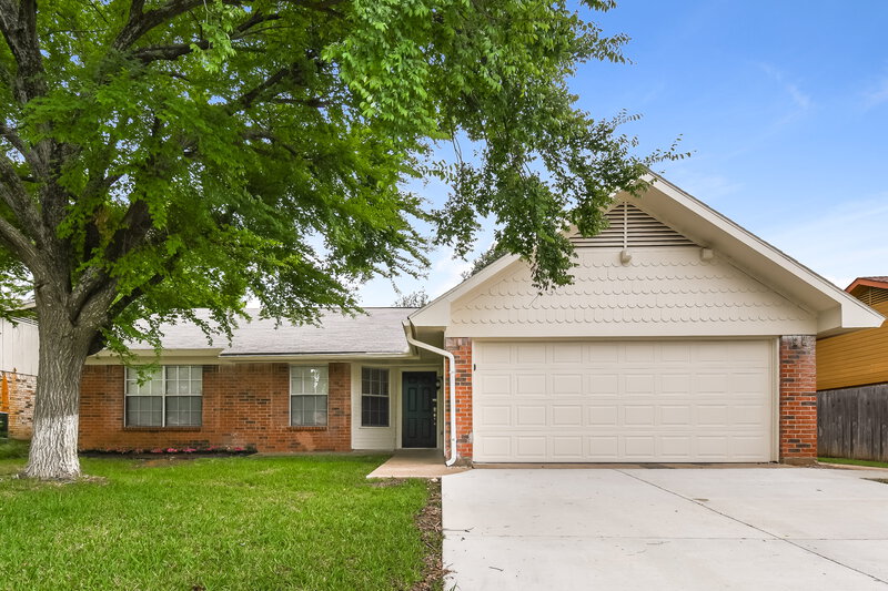 2,340/Mo, 2608 Forest Ridge Ct Arlington, TX 76016 External View
