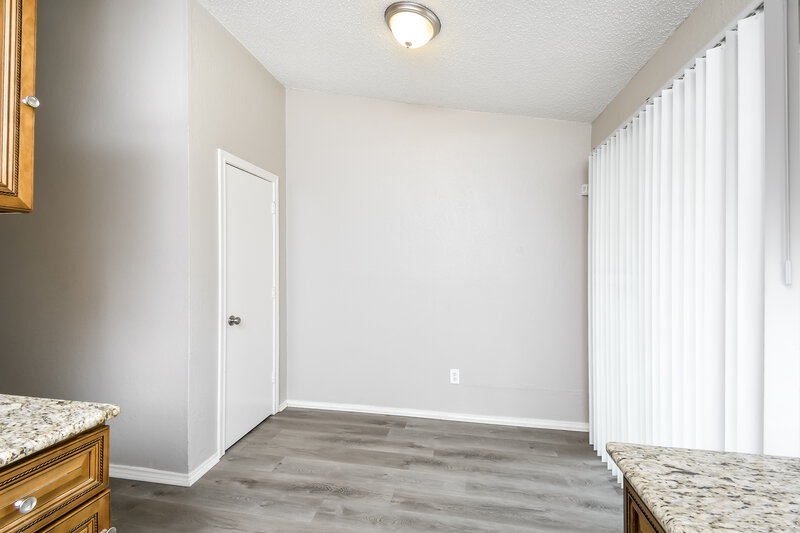 2,340/Mo, 2608 Forest Ridge Ct Arlington, TX 76016 Breakfast Nook View