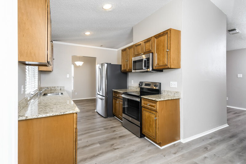 2,340/Mo, 2608 Forest Ridge Ct Arlington, TX 76016 Kitchen View 2