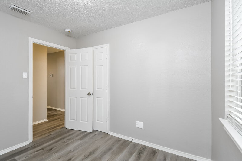 2,340/Mo, 2608 Forest Ridge Ct Arlington, TX 76016 Bedroom View 3