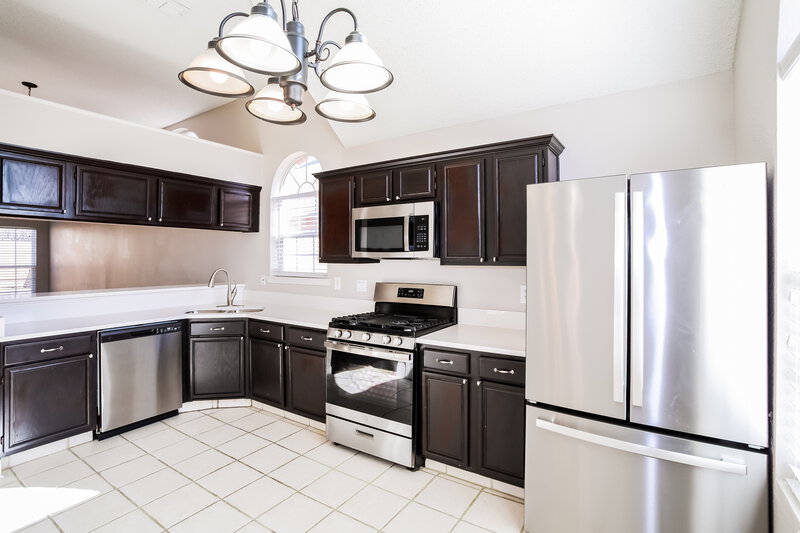 2,145/Mo, 4609 Birchbend Ln Fort Worth, TX 76137 Kitchen View