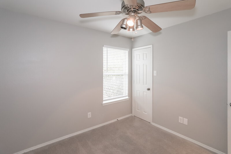 2,410/Mo, 3513 Northpointe Dr Denton, TX 76207 Bedroom View
