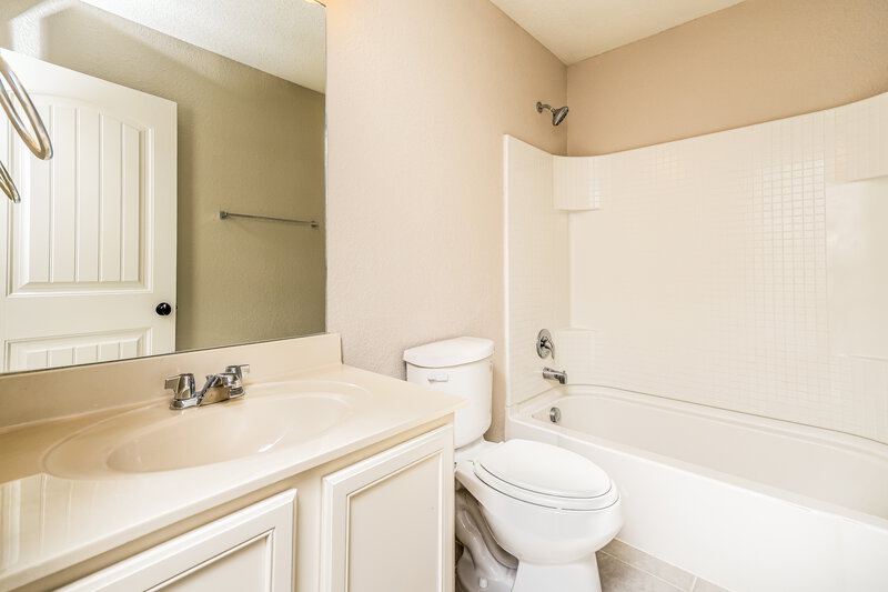 2,510/Mo, 1041 Marietta Ln Aubrey, TX 76227 Bathroom View