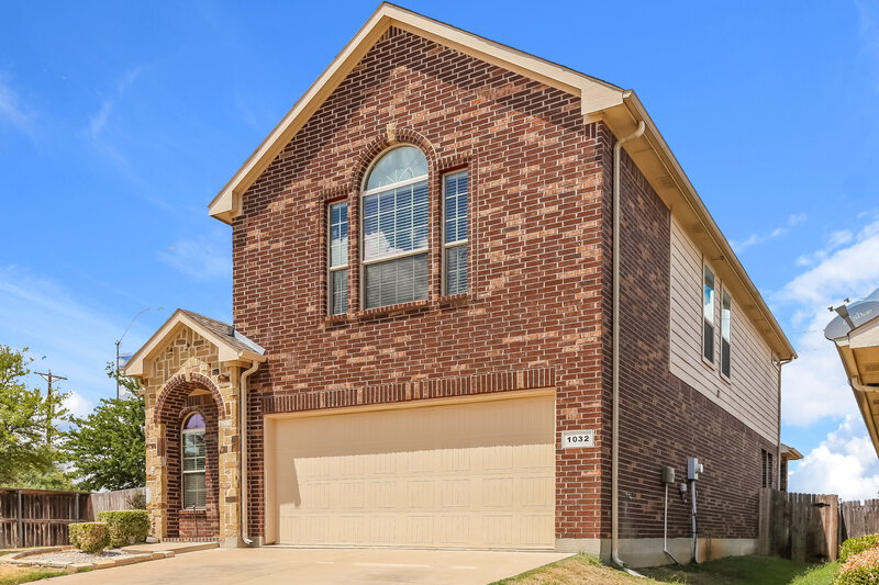 2,585/Mo, 1032 Sunderland Ln Fort Worth, TX 76134 Front View