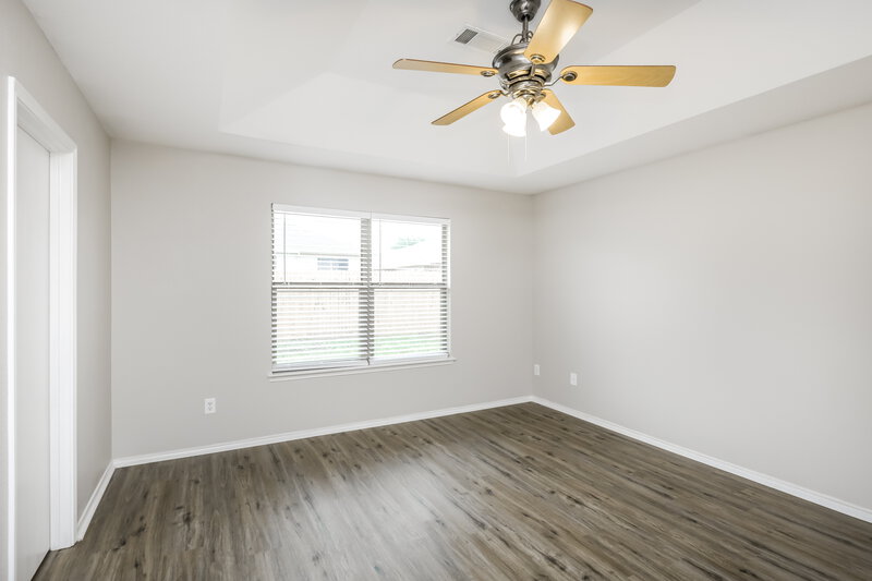 2,310/Mo, 7216 Lindentree Ln Fort Worth, TX 76137 Main Bedroom View 2