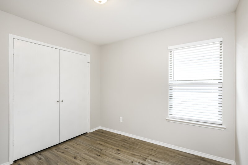 2,310/Mo, 7216 Lindentree Ln Fort Worth, TX 76137 Bedroom View 3