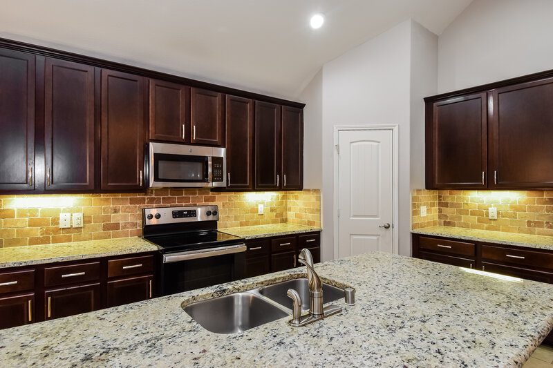 2,685/Mo, 123 Griffin Ave Fate, TX 75189 Kitchen View