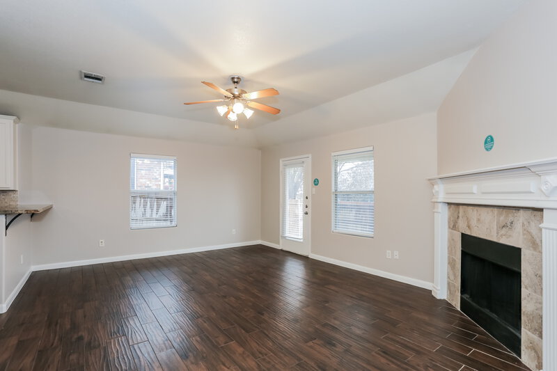 2,860/Mo, 1106 Remington Ranch Rd Mansfield, TX 76063 Living Room View
