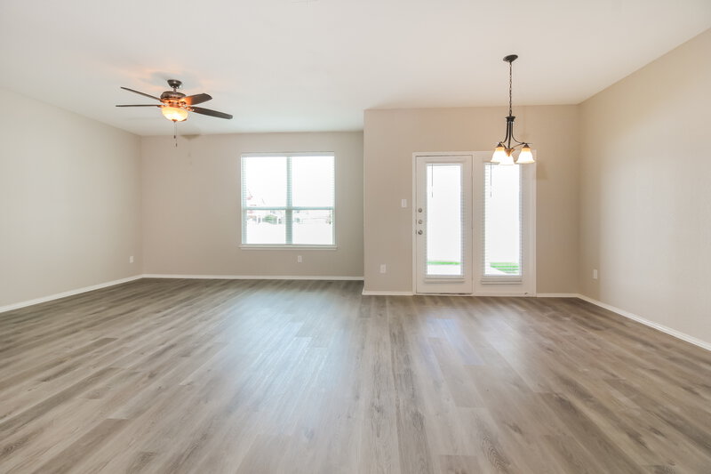 2,840/Mo, 6001 Tallisa Dr Aubrey, TX 76227 Living Room View 3