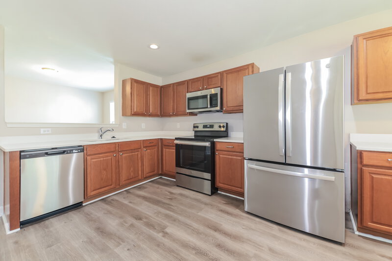 1,645/Mo, 527 Indian Paintbrush Fate, TX 75087 Kitchen View 2