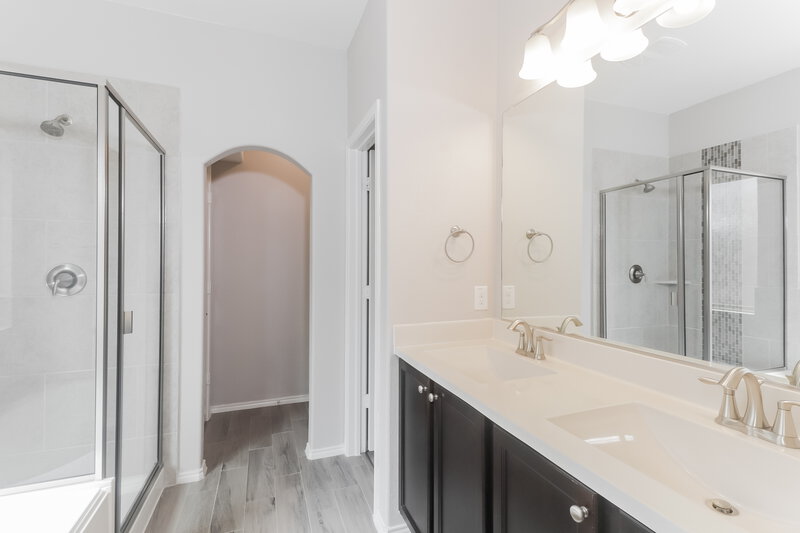 2,645/Mo, 1565 Acmite Ave Cross Roads, TX 76227 Main Bathroom View