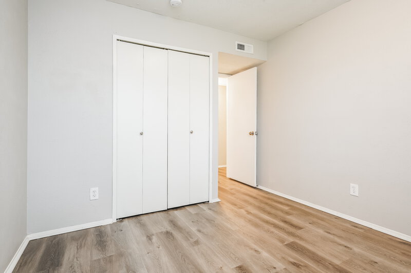 1,990/Mo, 4209 Campion Ln Fort Worth, TX 76137 Bedroom View