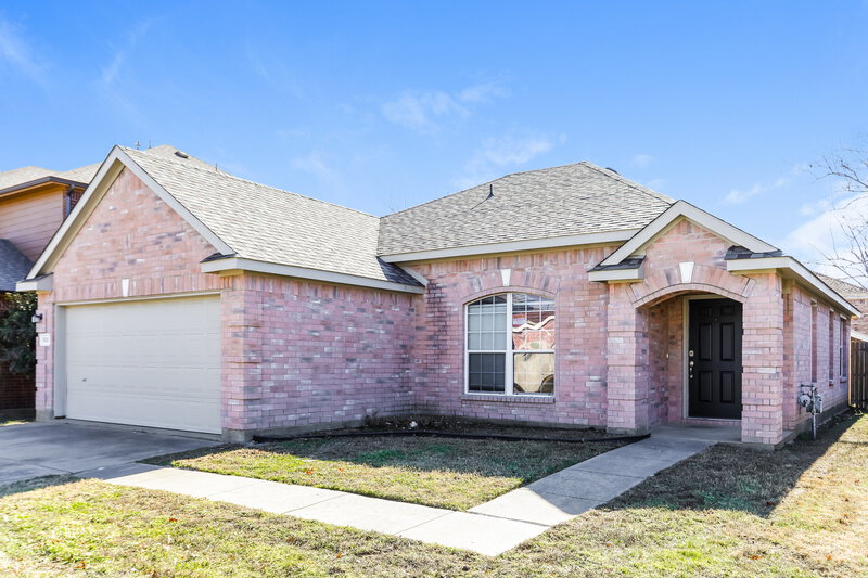 2,250/Mo, 828 Simi Dr Arlington, TX 76001 External View