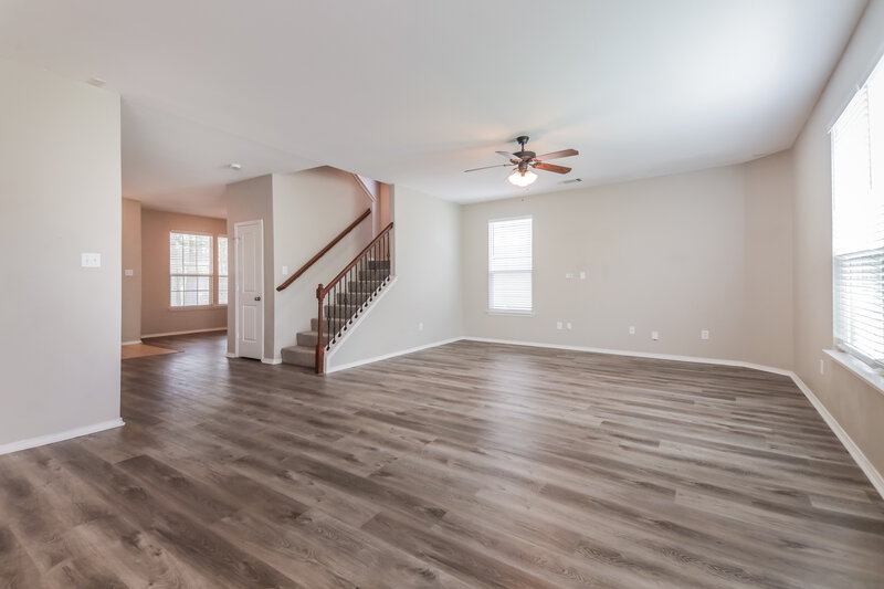 2,260/Mo, 9916 Boston Harbor Dr Providence Village, TX 76227 Living Room View 2