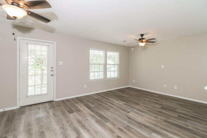 0/Mo, 9916 Boston Harbor Dr Providence Village, TX 76227 Loft View