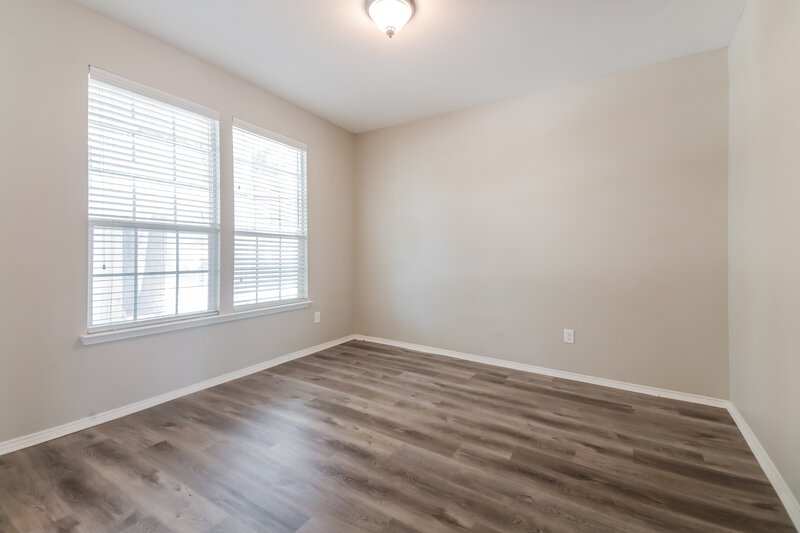 2,260/Mo, 9916 Boston Harbor Dr Providence Village, TX 76227 Loft View 2