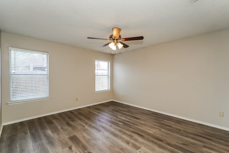 2,015/Mo, 7900 Flowertree Ct Fort Worth, TX 76137 Main Bedroom View 2