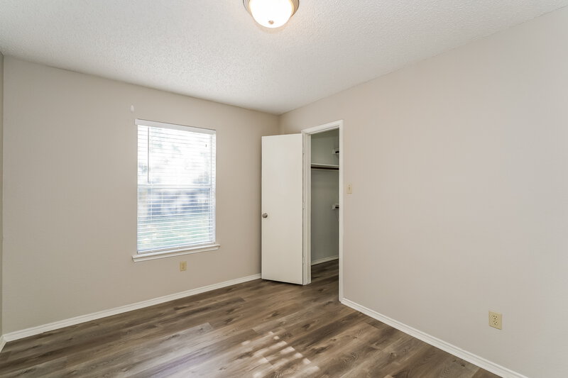 2,015/Mo, 7900 Flowertree Ct Fort Worth, TX 76137 Bedroom View