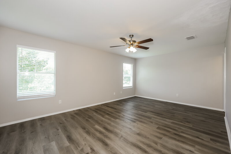 2,500/Mo, 1137 Browntop St Crowley, TX 76036 Main Bedroom View