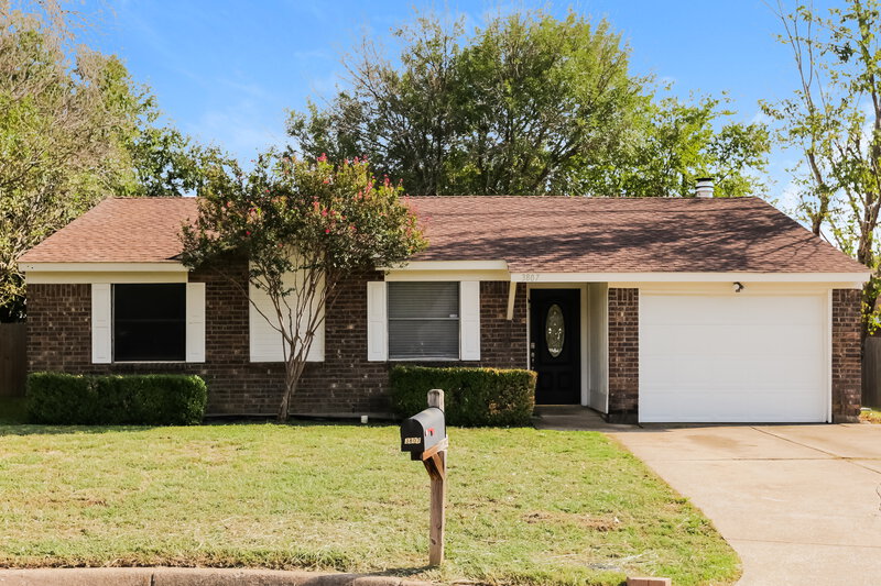 2,030/Mo, 3807 Kippers Ct Arlington, TX 76016 External View