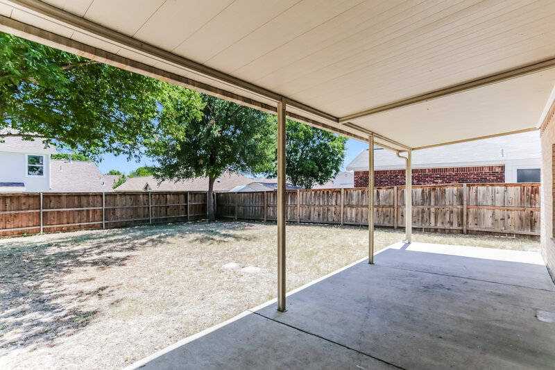 2,125/Mo, 1109 Hillwood Dr Fort Worth, TX 76179 Rear View