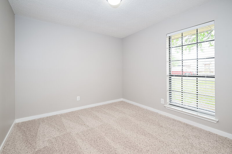 2,175/Mo, 891 W Wintergreen Rd Lancaster, TX 75134 Bedroom View 2
