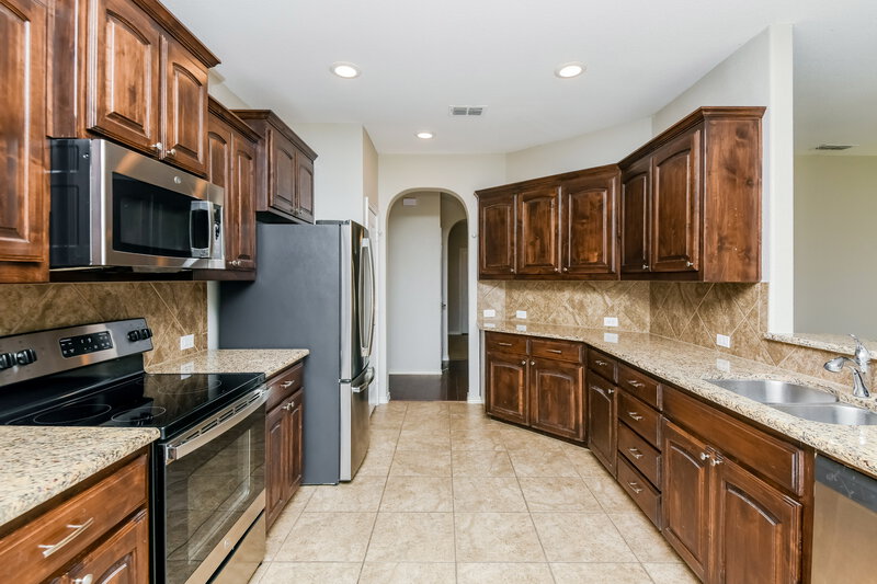 2,415/Mo, 517 Delgany Trail Haslet, TX 76052 Kitchen View
