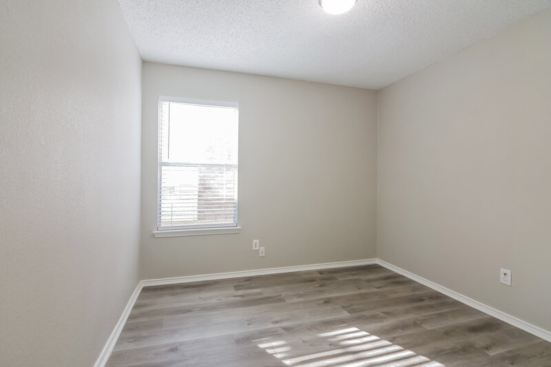2,930/Mo, 4632 Buffalo Bend Pl Fort Worth, TX 76137 Bedroom View 3