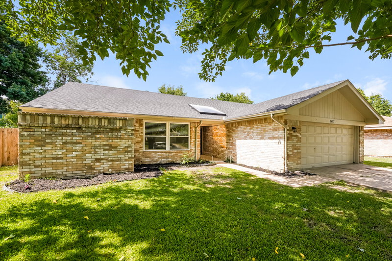 2,535/Mo, 2677 Steppington St Grand Prairie, TX 75052 Front View