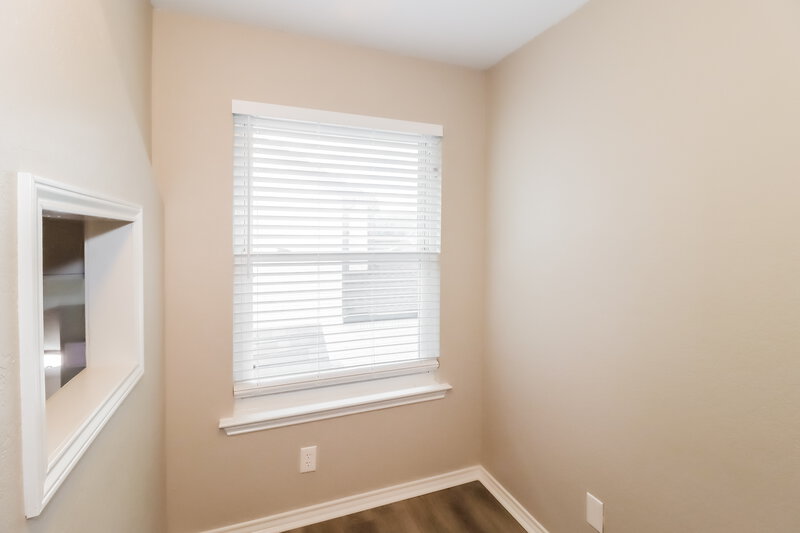 2,535/Mo, 1114 Carrington Ct Irving, TX 75060 Bedroom View 3