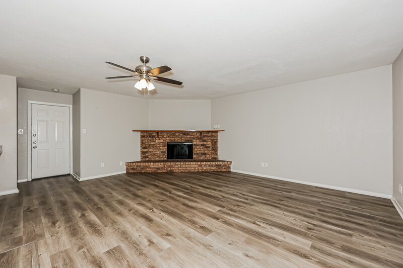 1,745/Mo, 514 Woodcrest Way Forney, TX 75126 Living Room View