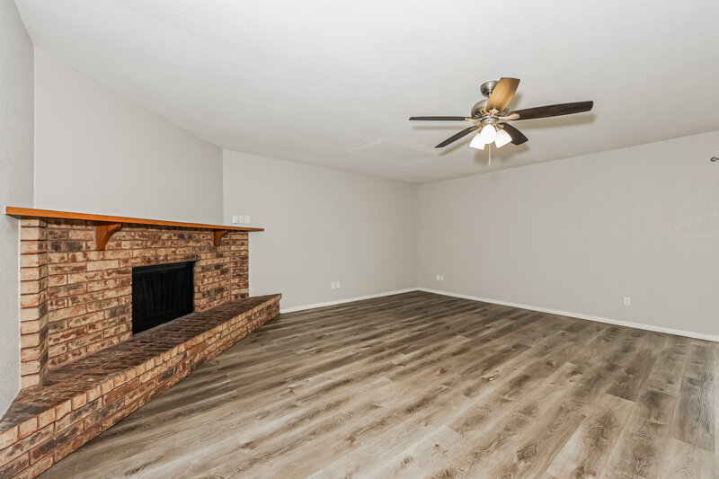 1,745/Mo, 514 Woodcrest Way Forney, TX 75126 Living Room View 3