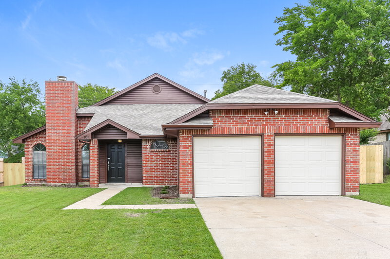 2,230/Mo, 106 Vine St Glenn Heights, TX 75154 External View