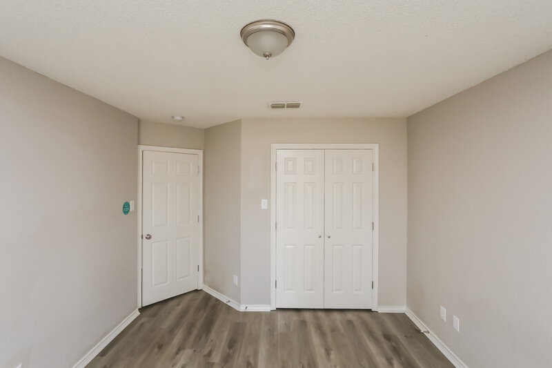 2,555/Mo, 6005 Blue Mesa Dr Arlington, TX 76017 Bedroom View 2